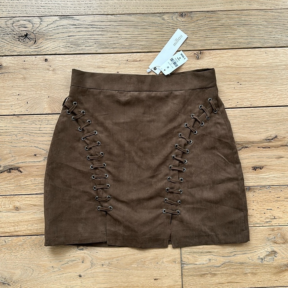 Brown Millau Skirt - Size M - never worn/with tags